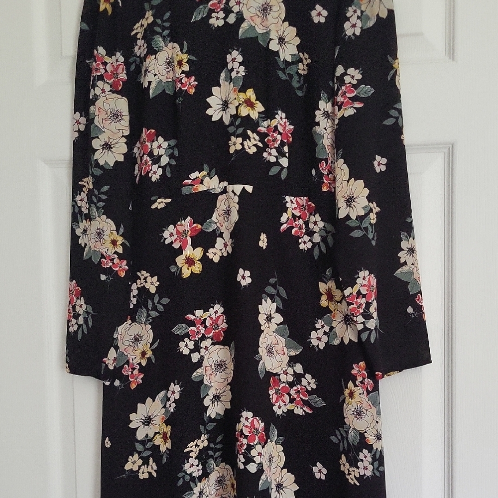 Vince Camuto Black Floral Long Sleeve Dress